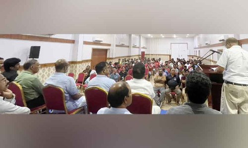 കോടിയേരി ബാലകൃഷ്ണന് അന്ത്യാഭിവാദ്യമര്‍പ്പിച്ച് റാസല്‍ഖൈമ