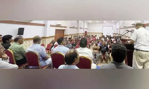 കോടിയേരി ബാലകൃഷ്ണന് അന്ത്യാഭിവാദ്യമര്‍പ്പിച്ച് റാസല്‍ഖൈമ