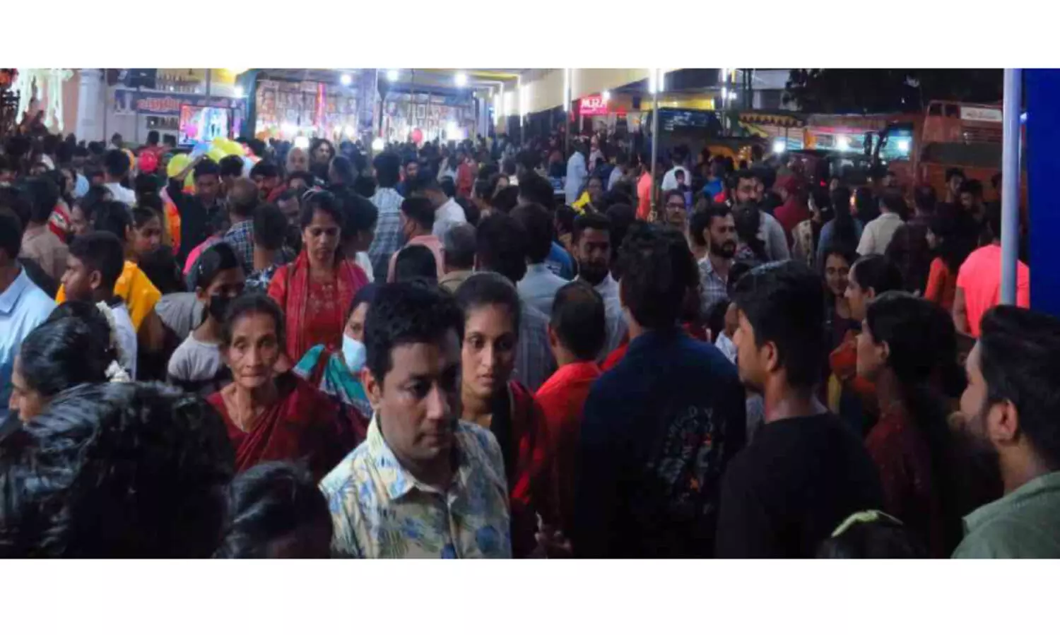 മാഹി സെൻറ് തെരേസാ ദേവാലയത്തിൽ തീർഥാടക പ്രവാഹം