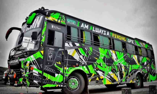 ടൂറിസ്റ്റ് ബസുകളിൽ ഏകീകൃത നിറം നിർബന്ധമാക്കും