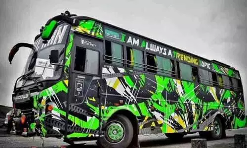 ടൂറിസ്റ്റ് ബസുകളിൽ ഏകീകൃത നിറം നിർബന്ധമാക്കും