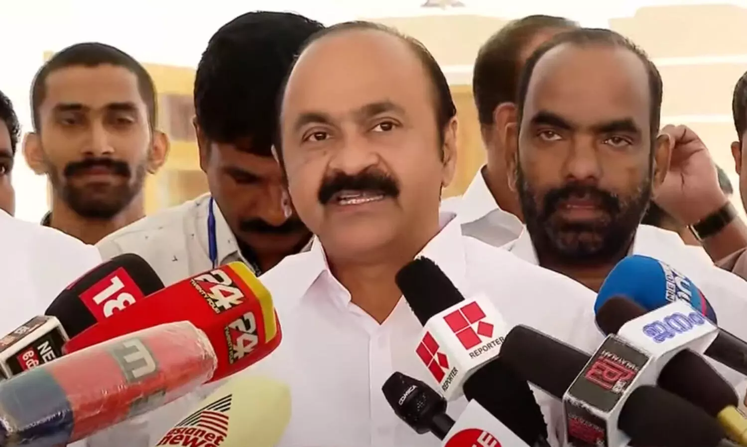 ഗവർണറുടെ മാധ്യമവിലക്ക് ഫാഷിസ്റ്റ് ഭരണകൂട ശൈലി -വി.ഡി. സതീശൻ