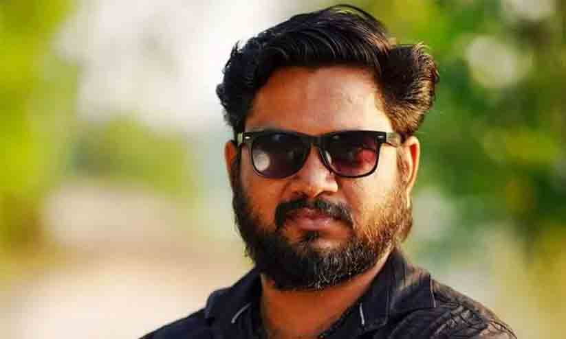 ക്ഷേത്രക്കുളത്തിൽ കുളിക്കാനിറങ്ങിയ ചലച്ചിത്ര പ്രവർത്തകൻ മുങ്ങിമരിച്ചു