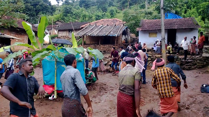 റിപ്പോർട്ട് തയാറാക്കാൻ പട്ടികവർഗ വകുപ്പ് ഉദ്യോഗസ്ഥർ അട്ടപ്പാടിയിലേക്ക് റിപ്പോർട്ട് തയാറാക്കാൻ പട്ടികവർഗ വകുപ്പ് ഉദ്യോഗസ്ഥർ അട്ടപ്പാടിയിലേക്ക്