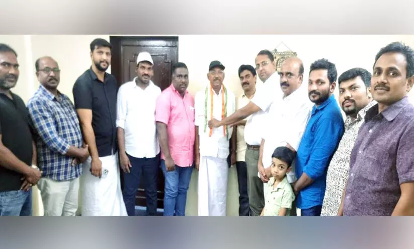 ഇ. സമീറിന് മക്ക ഒ.ഐ.സി.സി സ്വീകരണം നൽകി