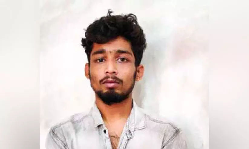 പൊ​ലീ​സ് സ്റ്റേ​ഷ​നി​ൽ അ​തി​ക്ര​മം: യു​വാ​വ് അ​റ​സ്റ്റി​ൽ