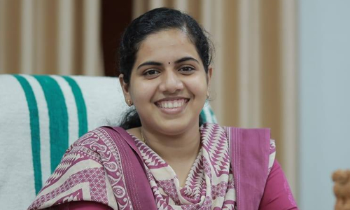 arya rajendran 78976