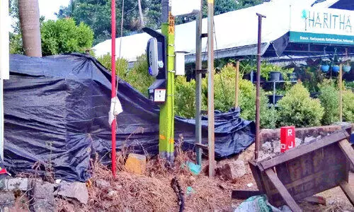 വൈദ്യുതി ചാർജിങ് പോയന്‍റ് സ്ഥാപിച്ചു; ഉപയോഗിക്കാനാവുന്നില്ല