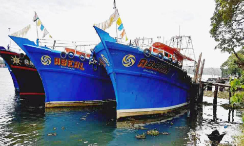 നിരോധിത വല ഉപയോഗിച്ച് മത്സ്യബന്ധനം; കടലിൽ സംഘർഷം