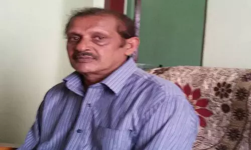 ഉലയൂതുന്നു, പണിക്കത്തി കൂട്ടുണ്ട്, ചോര പൊടിയും, പാടില്ല എന്ന് മനസ് പറയുന്നു, ജാഗ്രത വേണം; കൊലകൾക്ക് മുമ്പ് കവിതയെഴുതി ഭഗവൽ സിങ്