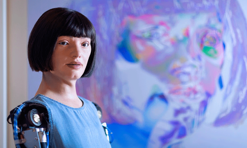 ﻿ജീവിച്ചിരിപ്പില്ല, പക്ഷെ എനിക്ക് കലകൾ സൃഷ്ടിക്കാനാകും; യു.കെ നിയമ നിർമാതാക്കളോട് സംസാരിച്ച് ഐഡ റോബോട്ട്