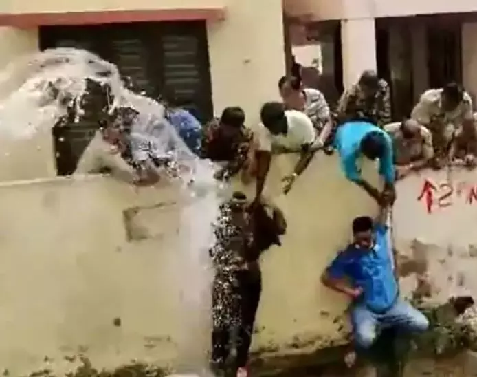 Bengaluru Couple Threaten To Burn Themselves Over House Demolition Bengaluru Couple Threaten To Burn Themselves Over House Demolition