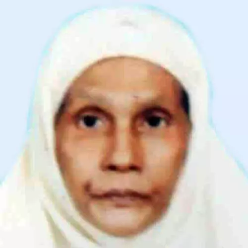 ആ​മി​നാ ഉ​മ്മാ​ൾ