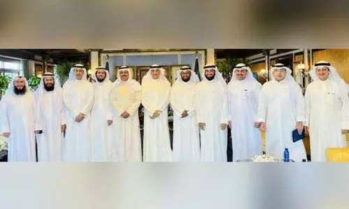 സർക്കാർ രൂപവത്ക്കരണം: ചർച്ചകൾ തുടരുന്നു സർക്കാർ രൂപവത്ക്കരണം: ചർച്ചകൾ തുടരുന്നു