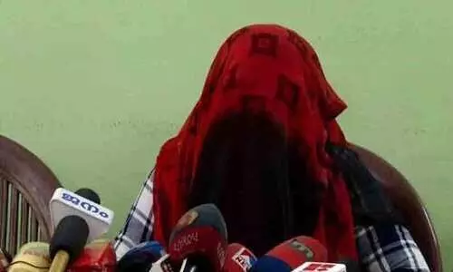 എൽദോസുമായി 10 വർഷത്തെ പരിചയം; കേസ് പിൻവലിക്കാൻ വാഗ്ദാനം നൽകിയത് 30 ലക്ഷം