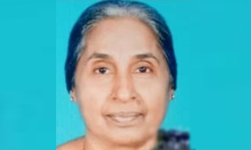 മനോളി സരോജിനി നിര്യാതയായി​