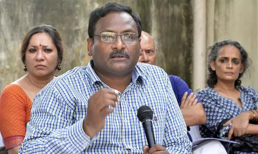 പ്രഫ. ജി.എന് സായിബാബ പ്രഫ. ജി.എന് സായിബാബ