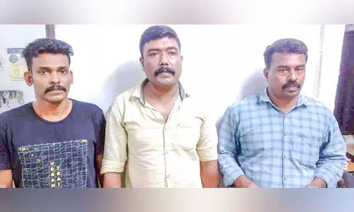 സദാചാര ഗുണ്ടായിസം: ഗൂഗിൾ പേ വഴി പണം തട്ടിയെടുത്ത മൂന്ന് പേർ പിടിയിൽ