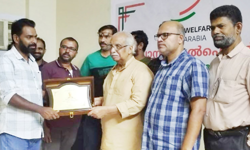 ജമാൽ കൊച്ചങ്ങാടിക്ക്   സ്വീകരണം നൽകി