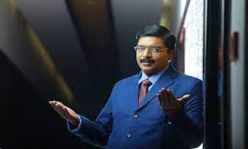 അറിവിന്‍റെ അക്ഷരങ്ങൾ പകർന്ന് ജി.എസ്. പ്രദീപ്