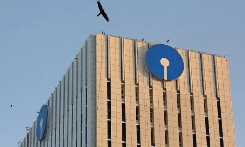 എസ്.ബി.ഐ ശാഖകൾ സമ്മർദത്തിലേക്ക്; 1250 ക്ലറിക്കൽ ജീവനക്കാരെ മാർക്കറ്റിങ്ങിലേക്ക് മാറ്റി എസ്.ബി.ഐ ശാഖകൾ സമ്മർദത്തിലേക്ക്; 1250 ക്ലറിക്കൽ ജീവനക്കാരെ മാർക്കറ്റിങ്ങിലേക്ക് മാറ്റി