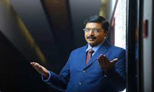 അറിവിന്‍റെ അക്ഷരങ്ങൾ പകർന്ന് ജി.എസ്. പ്രദീപ്