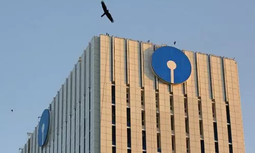 എസ്​.ബി.ഐ ശാഖകൾ സമ്മർദത്തിലേക്ക്; 1250 ക്ലറിക്കൽ ജീവനക്കാരെ മാർക്കറ്റിങ്ങിലേക്ക്​ മാറ്റി