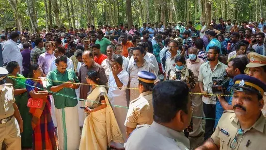 ഇലന്തൂരിലെ വീട്ടു പരിസരത്ത് നിന്ന് അസ്ഥി കണ്ടെത്തി