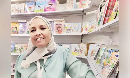 പു​സ്ത​ക​മേ​ള​യി​ൽ താ​ര​മാ​യി ന​ജീ​ബ ബു​ഗാ​ന്ധി