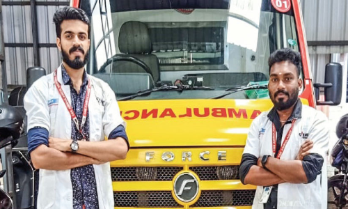 വീട്ടിൽ പ്രസവിച്ച യുവതിക്ക് രക്ഷയായി 108 ആംബുലൻസ്