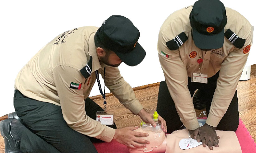 സുക്ഷാ ജീവനക്കാർ ഇനി ഫസ്റ്റ് എയ്ഡ് ഹീറോകള് സുക്ഷാ ജീവനക്കാർ ഇനി ഫസ്റ്റ് എയ്ഡ് ഹീറോകള്