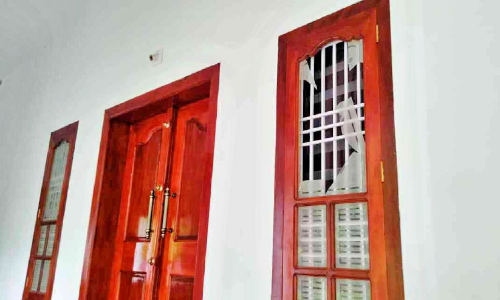 Bombing house in Paleri