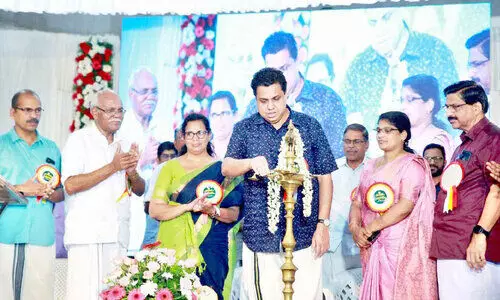 കാലഘട്ടത്തിനനുസരിച്ചുള്ള മാറ്റം ഉൾക്കൊള്ളാൻ സഹകരണ മേഖല തയാറാകണം -സ്പീക്കർ