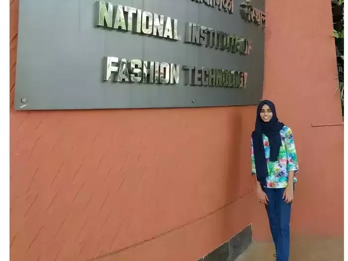 ഷാ​ര്‍ജ പു​സ്ത​ക​മേ​ള​യി​ല്‍ അ​തി​ഥി​യാ​യി ഗാ​യ എ​ത്തു​ന്നു