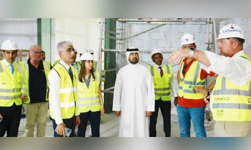 സ​ഖീ​റി​ലെ ​എ​ക്​​സി​ബി​ഷ​ൻ സെ​ന്‍റ​ർ നി​ർ​മാ​ണം വി​ല​യി​രു​ത്തി