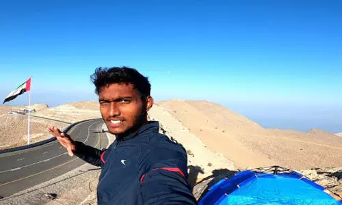 ന​​ട​​ന്നു ന​​ട​​ന്നൊ​​രാ​​ൾ