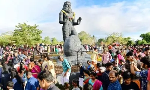 നാറാണത്ത് സ്മരണയിൽ അലിഞ്ഞ് രായിരനെല്ലൂർ മല