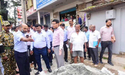 റോ​ഡി​ലെ കു​ഴി, ന​ഗ​ര​ത്തി​ൽ വീ​ണ്ടും അ​പ​ക​ട​മ​ര​ണം