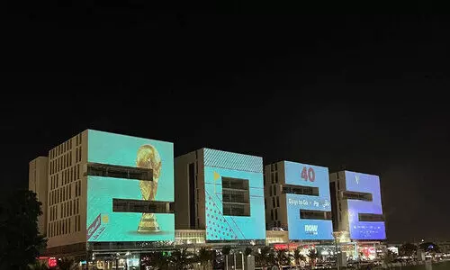 ഐക്കണിക് 2022; ലോകകപ്പിനെ ചുമരിലേറ്റിയ ആവേശം ഐക്കണിക് 2022; ലോകകപ്പിനെ ചുമരിലേറ്റിയ ആവേശം