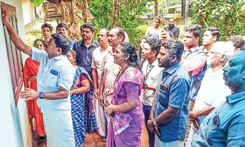 മാലിന്യ സംസ്കരണം; മൊബൈല്‍ ആപ്ലിക്കേഷനുമായി എടവണ്ണയും ചുങ്കത്തറയും