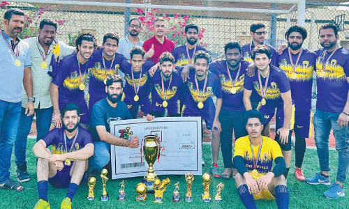 ടി.​എ​സ്.​എ​ൽ ഫു​ട്​​ബാ​ൾ; സോ​ക്ക​ർ എ​ഫ്.​സി അ​ജ്‌​മാ​ൻ ജേ​താ​ക്ക​ൾ