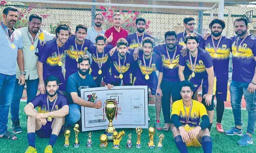 ടി.​എ​സ്.​എ​ൽ ഫു​ട്​​ബാ​ൾ; സോ​ക്ക​ർ എ​ഫ്.​സി അ​ജ്‌​മാ​ൻ ജേ​താ​ക്ക​ൾ