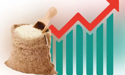 അരി വില കുതിക്കുന്നു; ജനം കിതക്കുന്നു