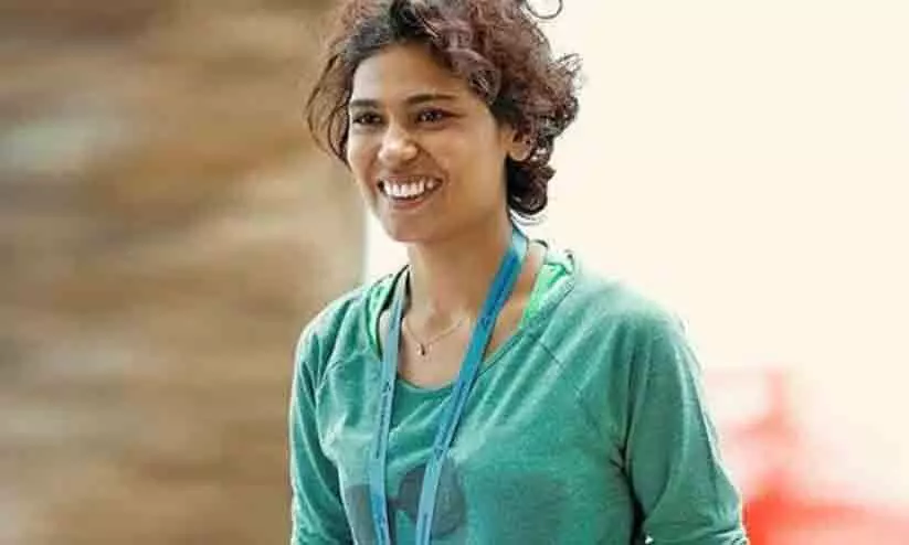 ഗോമാതാ ഫ്രൈ: രഹ്ന ഫാത്തിമക്കെതിരായ കേസിന് സ്റ്റേയില്ല