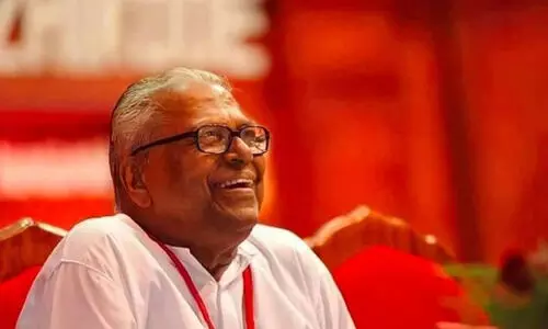 വി.എസ് ശതാബ്ദിയിലേക്ക്...