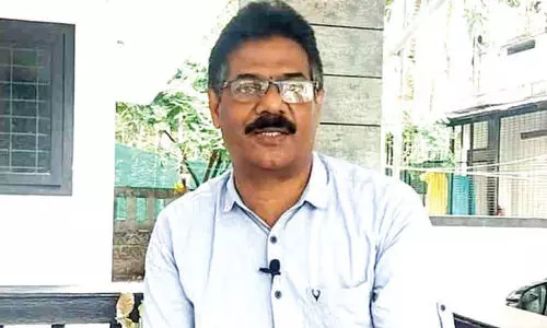 ലോഗോ രൂപകല്പനയില് സെഞ്ച്വറി പിന്നിട്ട് അധ്യാപകൻ ലോഗോ രൂപകല്പനയില് സെഞ്ച്വറി പിന്നിട്ട് അധ്യാപകൻ