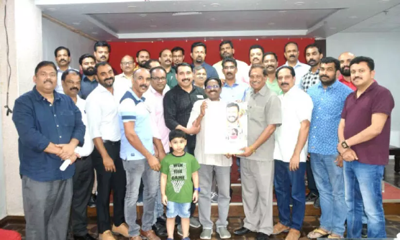 ഒ.​ഐ.​സി.​സി കു​വൈ​ത്ത് ഓ​ണം ഫ്ല​യ​ർ പ്ര​കാ​ശ​നം