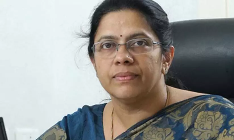 ശമ്പളം തിരിച്ചുകൊടുക്കേണ്ടി വരുമോയെന്ന് ആശങ്ക: കെ.ടി.യു മുൻ വി.സി എം.എസ് രാജശ്രീ സുപ്രീംകോടതിയിൽ ശമ്പളം തിരിച്ചുകൊടുക്കേണ്ടി വരുമോയെന്ന് ആശങ്ക: കെ.ടി.യു മുൻ വി.സി എം.എസ് രാജശ്രീ സുപ്രീംകോടതിയിൽ