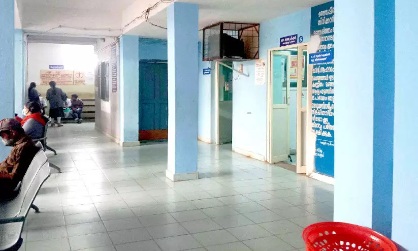 ഡോക്ടർമാരുടെ അഭാവം: അഞ്ചൽ സി.എച്ച്.സിയിൽ രോഗികൾ വലയുന്നു