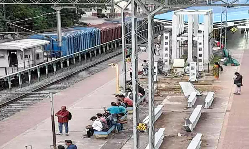 need new new flyover in Aluva